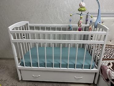 Унаа түрүндөгү керебеттер: Манеж керебет, Колдонулган, Комоду менен, Жыгач lalafo.kg да — 1 Унаа түрүндөгү керебеттер: Манеж керебет, Колдонулган, Комоду менен, Жыгач — 1