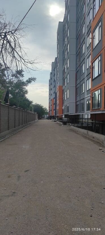 Ксения Савченко: Сдается коммерческое помещение. Район церкви. новый ЖК. 45 М2, 2 at lalafo.kg Ксения Савченко: Сдается коммерческое помещение. Район церкви. новый ЖК. 45 М2, 2