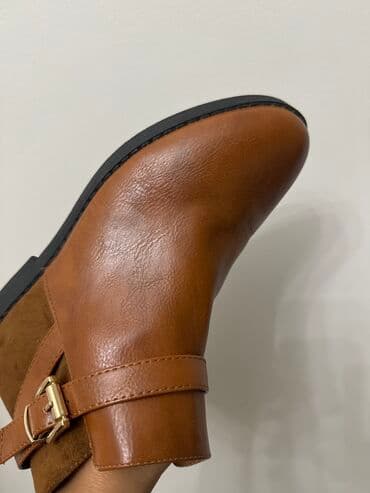 Паркет: Демисезонные ботиночки, 33 размер, надевали пару раз, маловаты lalafo.kg да — 3 Паркет: Демисезонные ботиночки, 33 размер, надевали пару раз, маловаты — 3