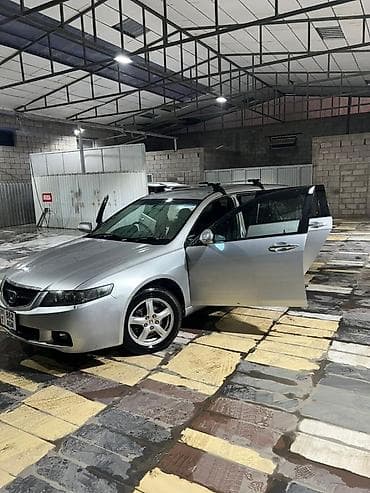 Honda Accord: 2003 г., 2.4 л, Автомат, Бензин, Универсал at lalafo.kg Honda Accord: 2003 г., 2.4 л, Автомат, Бензин, Универсал