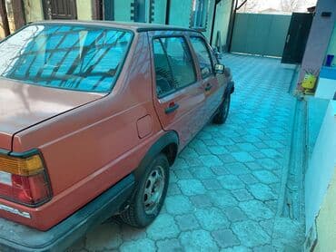 Volkswagen Jetta: 1984 г., 1.6 л, Механика, Дизель, Седан at lalafo.kg Volkswagen Jetta: 1984 г., 1.6 л, Механика, Дизель, Седан