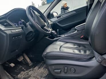 Scion: Hyundai Sonata: 2018 г., Автомат, Газ, Седан lalafo.kg да — 7 Scion: Hyundai Sonata: 2018 г., Автомат, Газ, Седан — 7