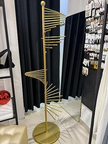 Напольная вращающаяся стойка‑органайзер для платков - Материал at lalafo.kg Напольная вращающаяся стойка‑органайзер для платков - Материал