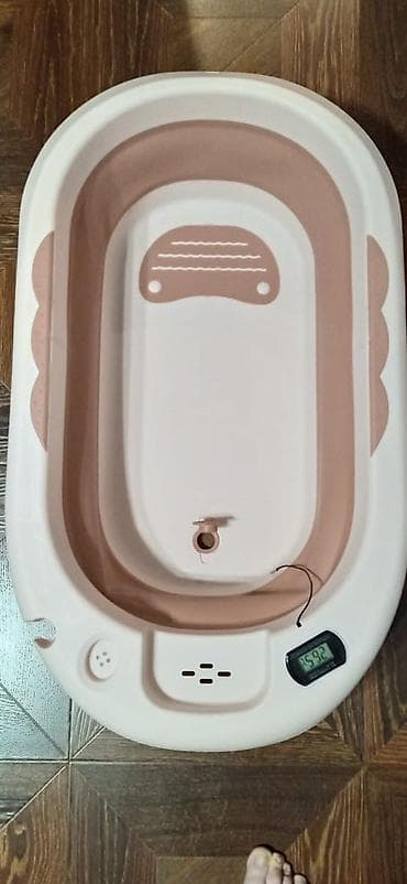 Продаю ванночку детскую!! Пользовались 2 раза всего, практически at lalafo.kg Продаю ванночку детскую!! Пользовались 2 раза всего, практически