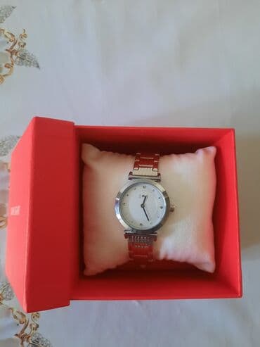 Классические часы часы, Женские at lalafo.kg Классические часы часы, Женские