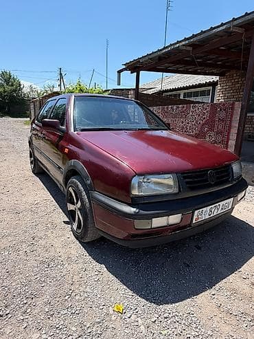 Volkswagen Vento: 1993 г., Кол менен иштөөчү, Бензин, Седан lalafo.kg да Volkswagen Vento: 1993 г., Кол менен иштөөчү, Бензин, Седан