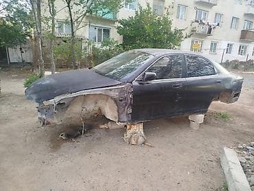 Кузовная перегородка Mazda at lalafo.kg Кузовная перегородка Mazda