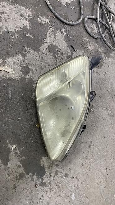 Передняя левая фара Honda at lalafo.kg Передняя левая фара Honda