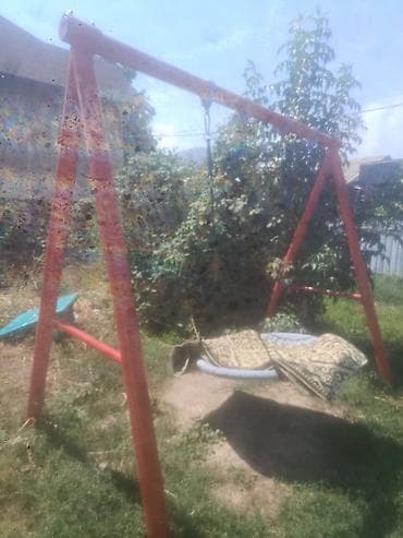 Садовые качели Металл, Без крыши at lalafo.kg Садовые качели Металл, Без крыши