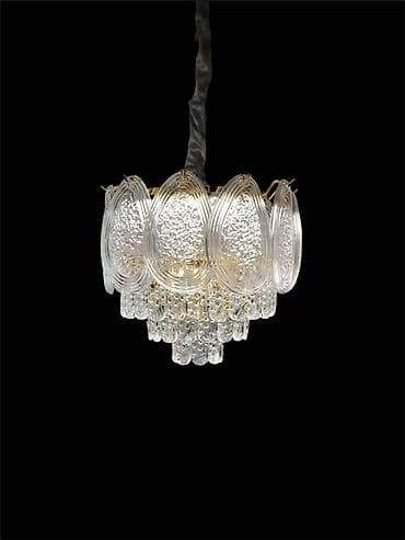 Подвесные хрустальные светильники в классическом стиле - Тип at lalafo.kg Подвесные хрустальные светильники в классическом стиле - Тип