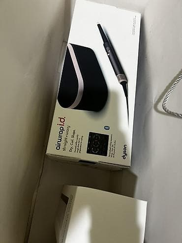 Мультистайлер Dyson, Для выпрямления at lalafo.kg Мультистайлер Dyson, Для выпрямления