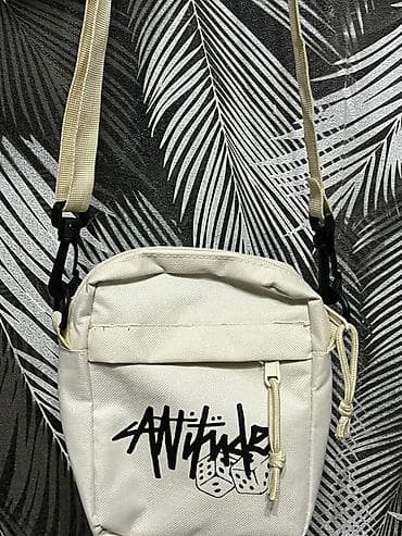 Барсетка, Материал: Тканевый материал, Застежка на молнии, Новый at lalafo.kg Барсетка, Материал: Тканевый материал, Застежка на молнии, Новый